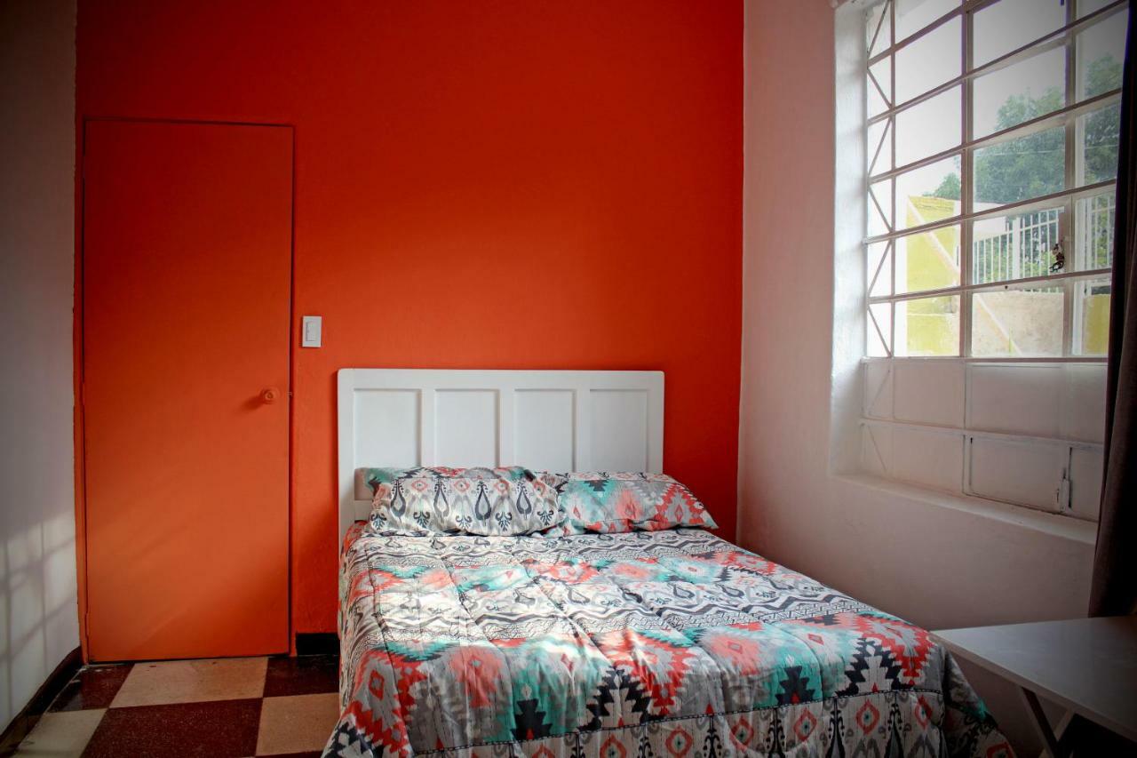 Hostal Americana Guadalajara Luaran gambar