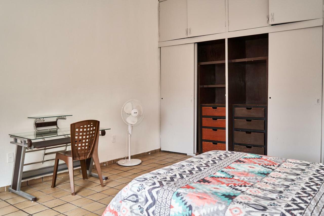 Hostal Americana Guadalajara Luaran gambar