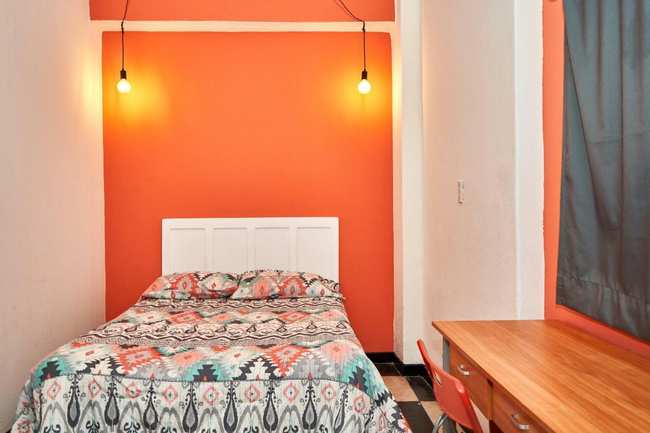 Hostal Americana Guadalajara Luaran gambar