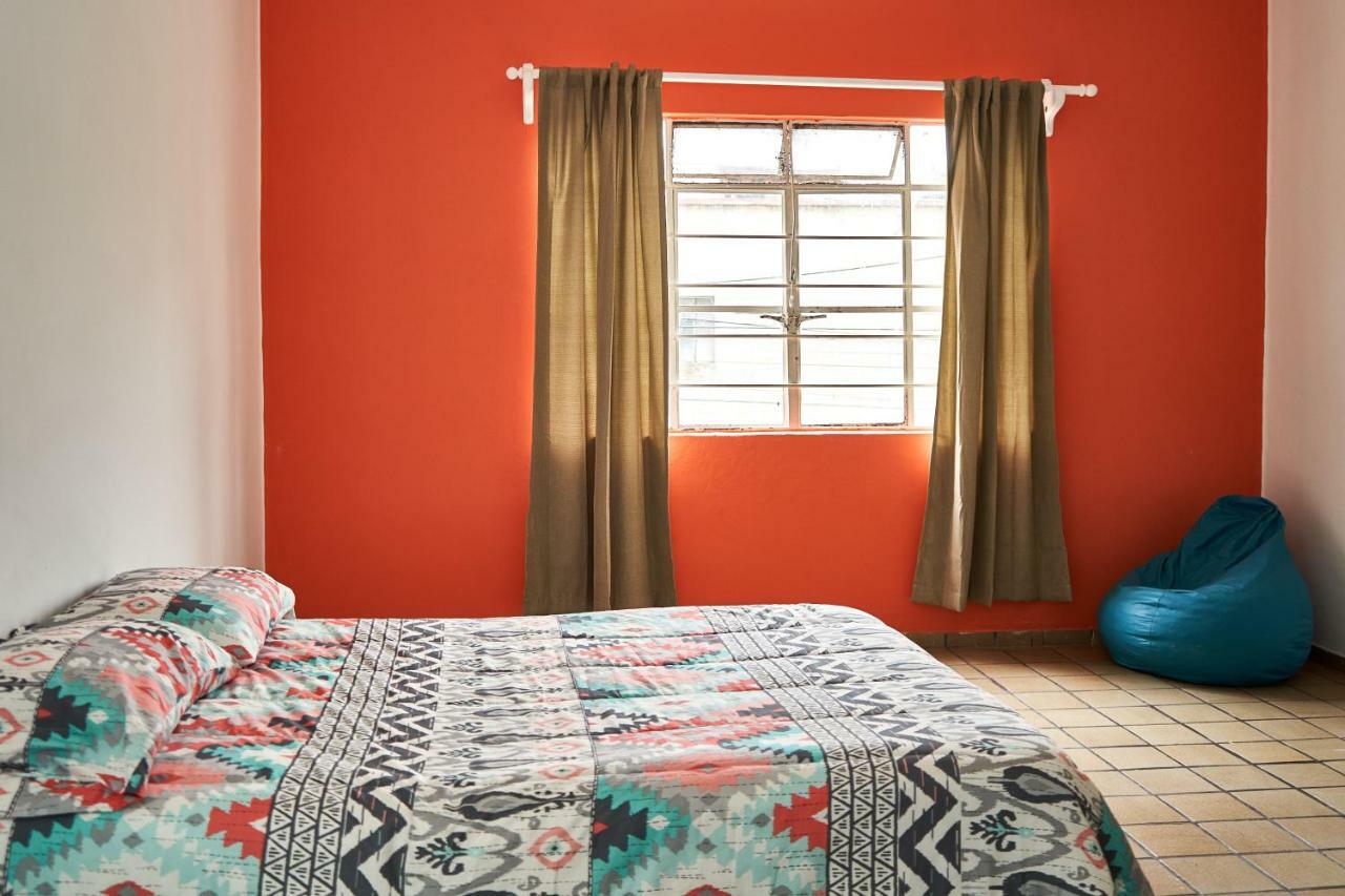 Hostal Americana Guadalajara Luaran gambar