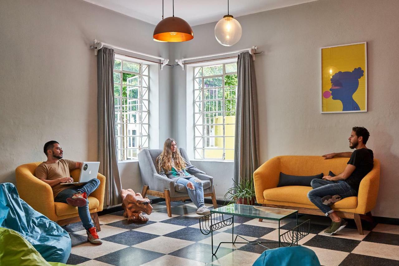 Hostal Americana Guadalajara Luaran gambar